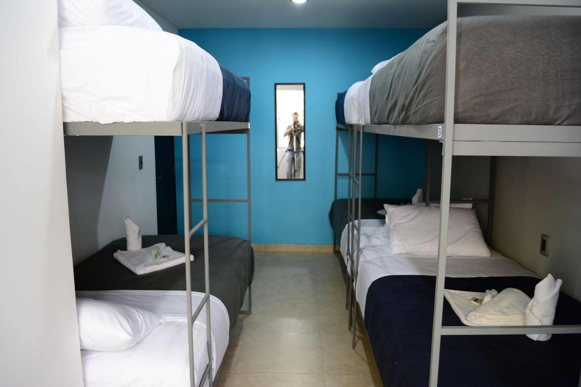 Hostal Be Condesa メキシコシティ エクステリア 写真